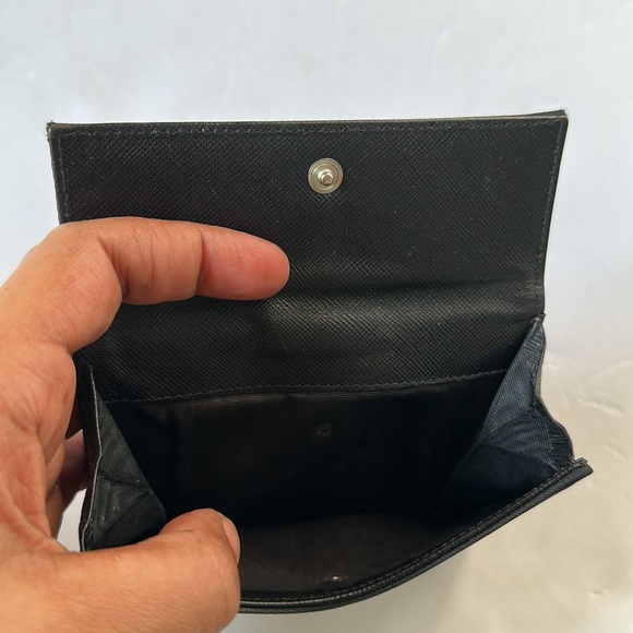 Authentic Prada wallet - Picture 9 of 14